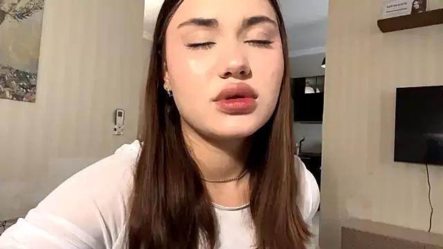 CuteMangoAlice from StripChat is Freechat