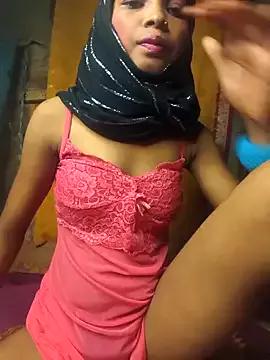 Cutesoma01 from StripChat is Freechat