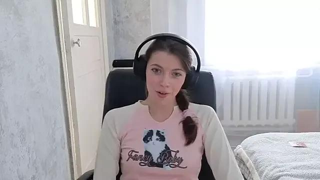 CutieAnny from StripChat is Freechat