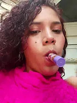 Daila_Lucia from StripChat is Freechat