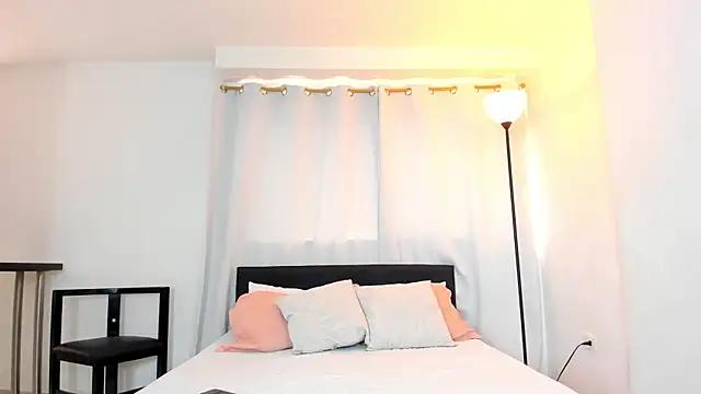 Teen sex cams free adult cams: check-out the satisfaction of conversing and c2c with our stunning models, who will teach you all about seduction and dreams with their smoking hot shapes.