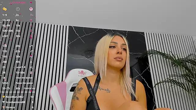 Teen sex cams free adult cams: check-out the satisfaction of conversing and c2c with our stunning models, who will teach you all about seduction and dreams with their smoking hot shapes.