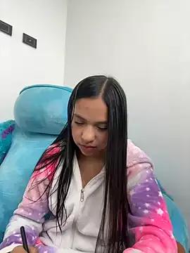DaliaPearl from StripChat is Freechat
