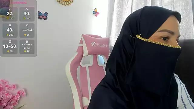 dalila_kemur from StripChat is Freechat