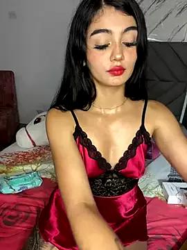 Damshellbeauty from StripChat is Freechat