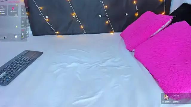 Danaa_moore_ from StripChat is Freechat