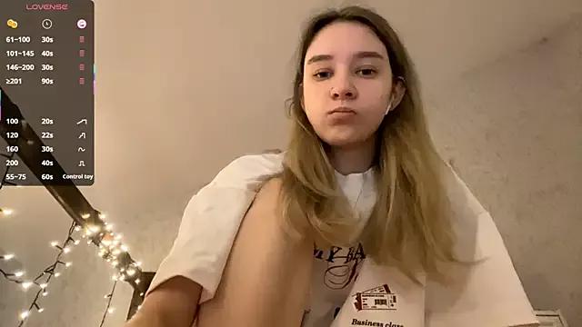 Teen sex cams free adult cams: check-out the satisfaction of conversing and c2c with our stunning models, who will teach you all about seduction and dreams with their smoking hot shapes.