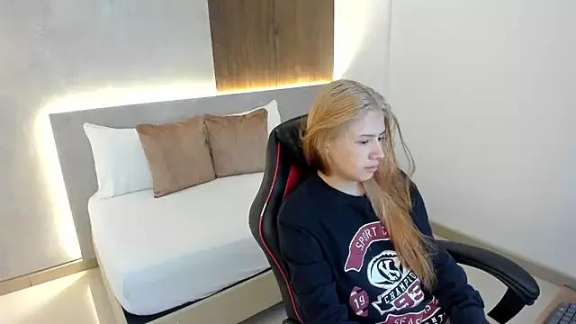 Teen sex cams free adult cams: check-out the satisfaction of conversing and c2c with our stunning models, who will teach you all about seduction and dreams with their smoking hot shapes.