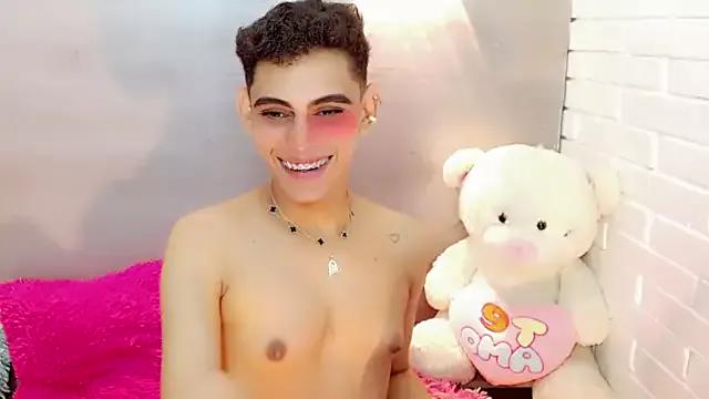 Teen sex cams free adult cams: check-out the satisfaction of conversing and c2c with our stunning models, who will teach you all about seduction and dreams with their smoking hot shapes.