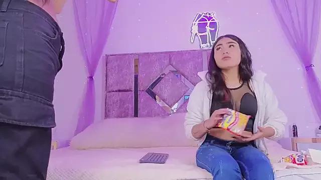 danilu_and_eva21 from StripChat is Freechat