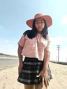 Danna-linyi from StripChat is Freechat