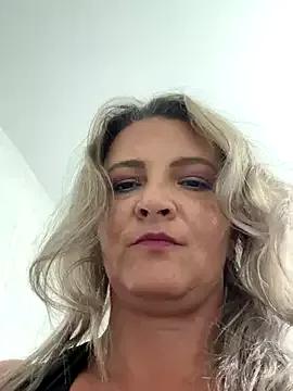 dannydoll33 from StripChat is Freechat