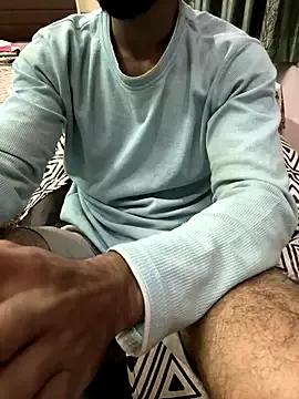 DarkMasterDesire from StripChat is Freechat