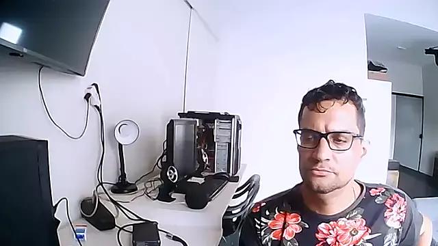 david_hotwheels from StripChat is Freechat