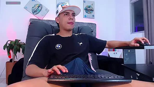 Teen sex cams free adult cams: check-out the satisfaction of conversing and c2c with our stunning models, who will teach you all about seduction and dreams with their smoking hot shapes.