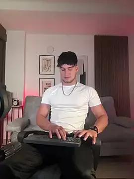 DaviesBrown from StripChat is Freechat
