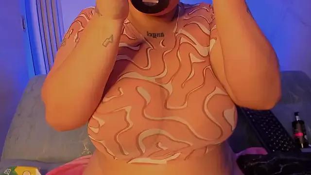 dayan_silva_ from StripChat is Freechat