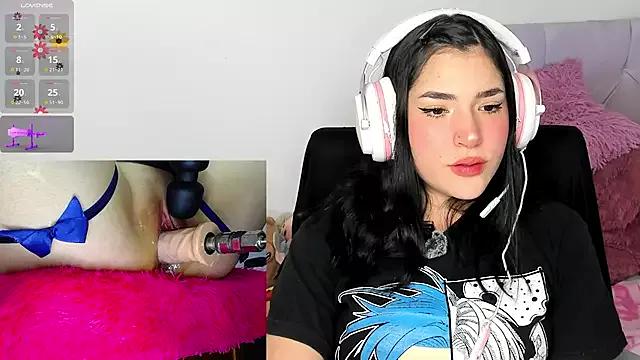 Teen sex cams free adult cams: check-out the satisfaction of conversing and c2c with our stunning models, who will teach you all about seduction and dreams with their smoking hot shapes.