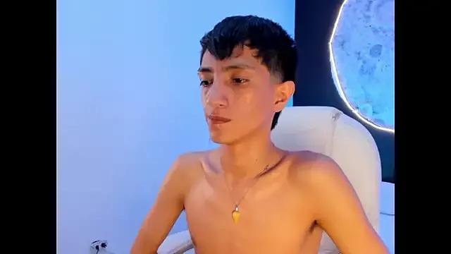 Teen sex cams free adult cams: check-out the satisfaction of conversing and c2c with our stunning models, who will teach you all about seduction and dreams with their smoking hot shapes.