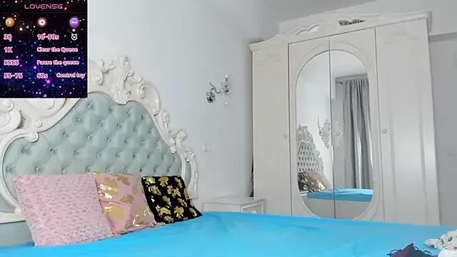 Teen sex cams free adult cams: check-out the satisfaction of conversing and c2c with our stunning models, who will teach you all about seduction and dreams with their smoking hot shapes.