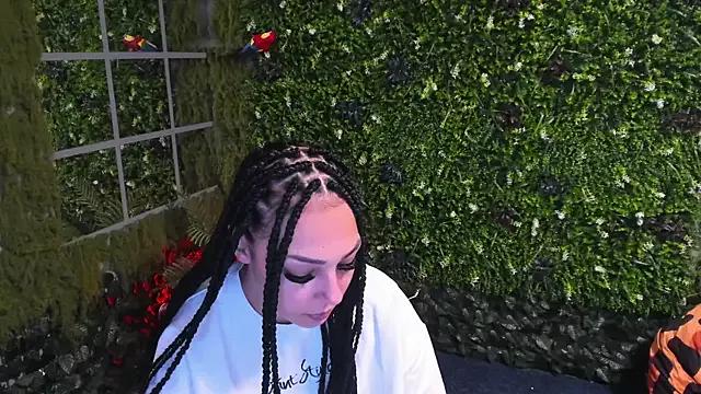 Diamond_naughty from StripChat is Freechat