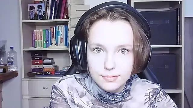 Diana-back from StripChat is Freechat