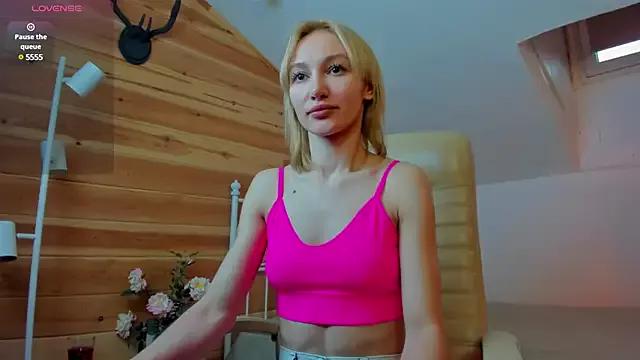 dilana_divine from StripChat is Freechat