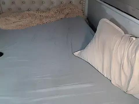 dilf_hunterx from StripChat is Freechat