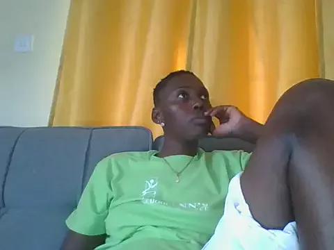 Dizzydose from StripChat is Freechat