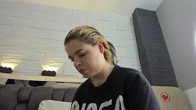 dorothy_vegga from StripChat is Freechat