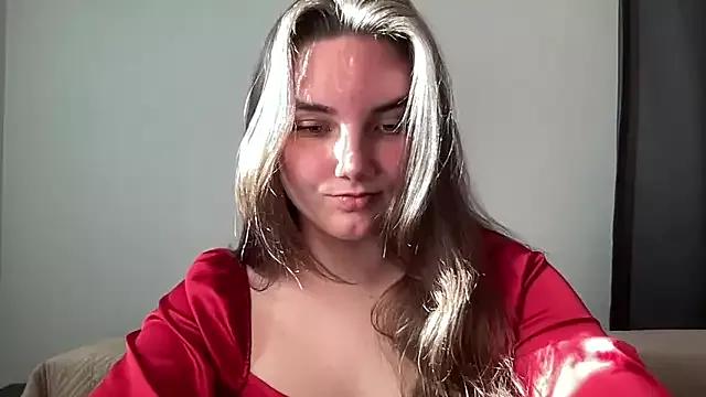 Dreamyblushfairy from StripChat is Freechat