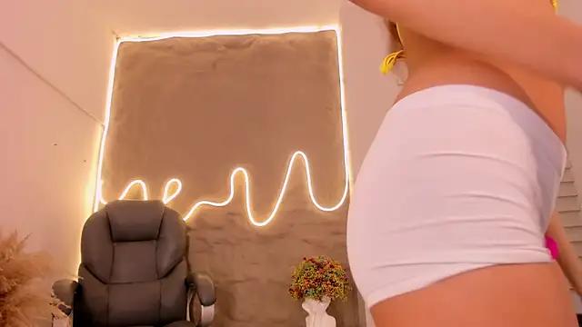 Teen sex cams free adult cams: check-out the satisfaction of conversing and c2c with our stunning models, who will teach you all about seduction and dreams with their smoking hot shapes.
