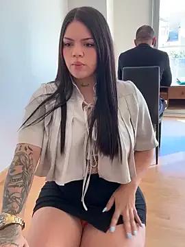 dulcemarianh_ from StripChat is Freechat