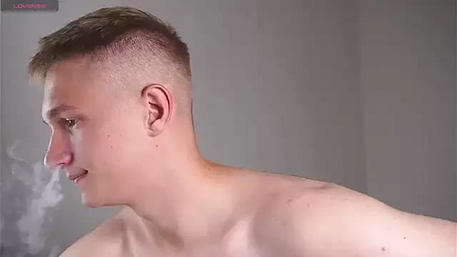 Photos of dustyn_fox from StripChat is Freechat