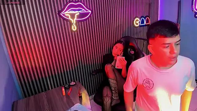 Teen sex cams free adult cams: check-out the satisfaction of conversing and c2c with our stunning models, who will teach you all about seduction and dreams with their smoking hot shapes.