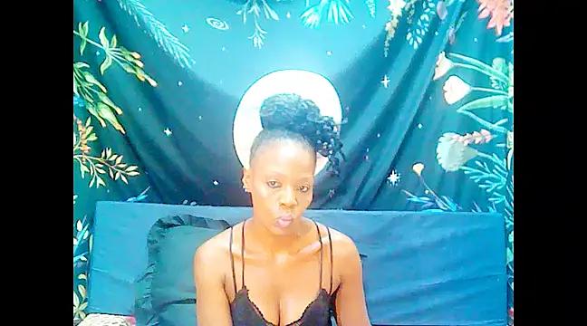 ebonyroxy4u from StripChat is Freechat