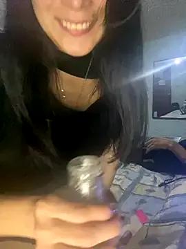 Effyvice13 from StripChat is Freechat