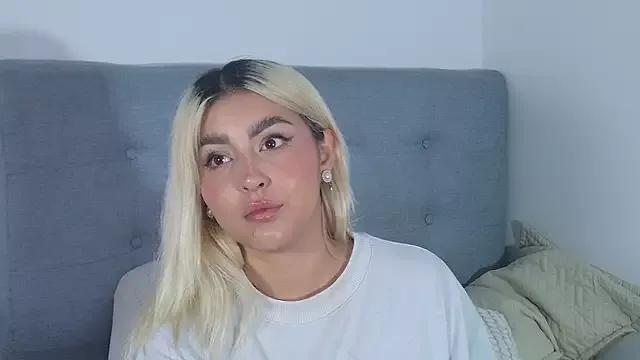 Teen sex cams free adult cams: check-out the satisfaction of conversing and c2c with our stunning models, who will teach you all about seduction and dreams with their smoking hot shapes.