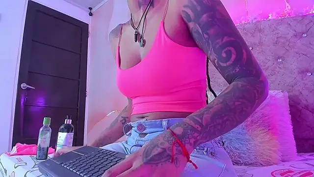 Teen sex cams free adult cams: check-out the satisfaction of conversing and c2c with our stunning models, who will teach you all about seduction and dreams with their smoking hot shapes.