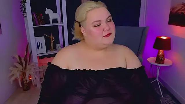 Ellabigbaby from StripChat is Freechat