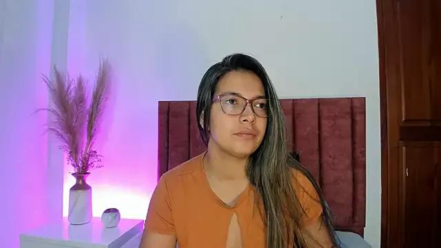 EllieFontanes from StripChat is Freechat