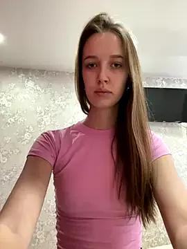 ElliRose from StripChat is Freechat