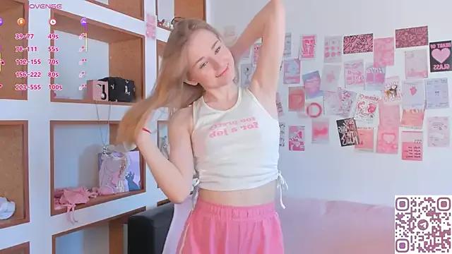 ElvinaRose from StripChat is Freechat