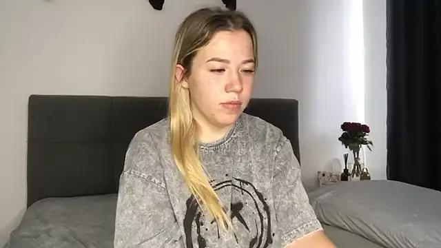 Teen sex cams free adult cams: check-out the satisfaction of conversing and c2c with our stunning models, who will teach you all about seduction and dreams with their smoking hot shapes.