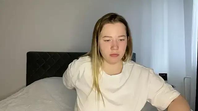 Teen sex cams free adult cams: check-out the satisfaction of conversing and c2c with our stunning models, who will teach you all about seduction and dreams with their smoking hot shapes.