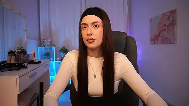 Teen sex cams free adult cams: check-out the satisfaction of conversing and c2c with our stunning models, who will teach you all about seduction and dreams with their smoking hot shapes.