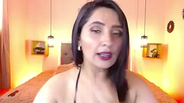 emily_leinner from StripChat is Freechat