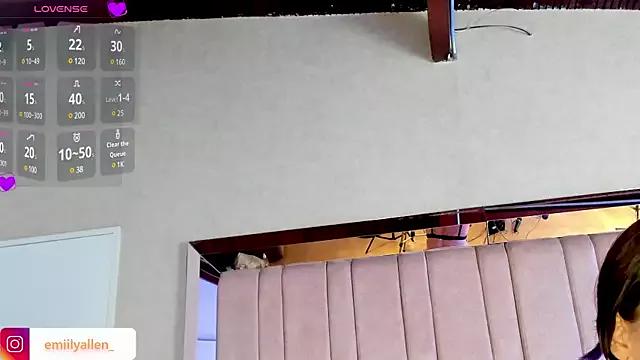 EmilyAlleen from StripChat is Freechat