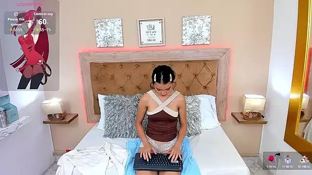 Teen sex cams free adult cams: check-out the satisfaction of conversing and c2c with our stunning models, who will teach you all about seduction and dreams with their smoking hot shapes.