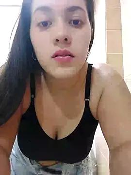 Emilyluci from StripChat is Freechat